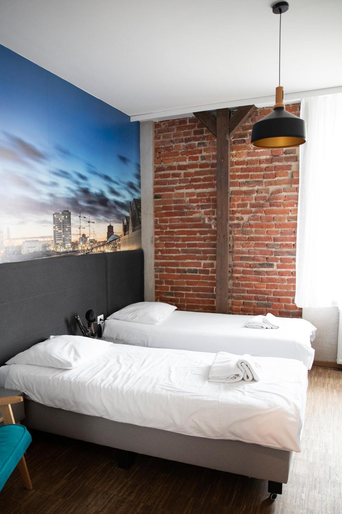 Appartement Adler Bed&Breakfast à Łódź Extérieur photo