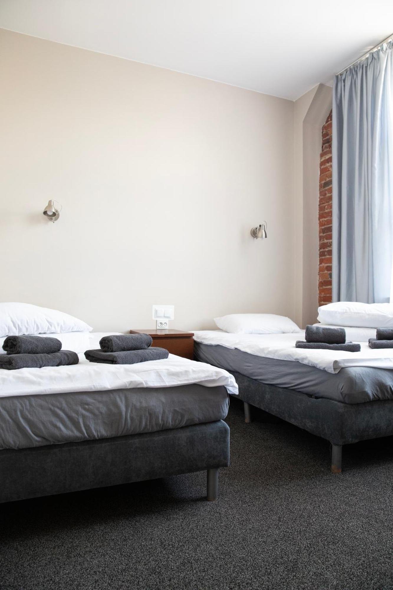 Appartement Adler Bed&Breakfast à Łódź Extérieur photo